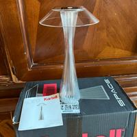 Lampada da comodino Kartell