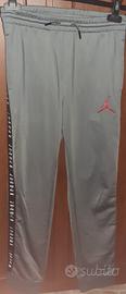 Jordan pantaloni 12/13anni 147/164cm comenuovo