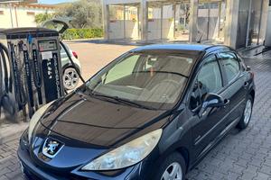 Peugot 207