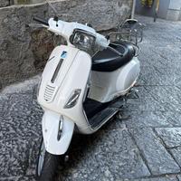 Vespa s 50