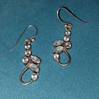 orecchini in argento e topazi azzurri