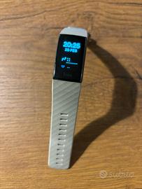 Fitbit charge 4