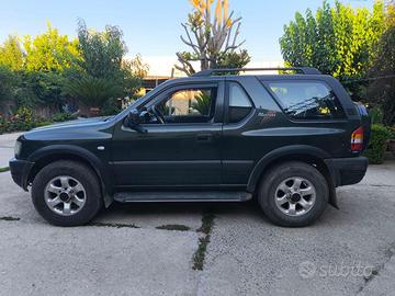 Opel Frontera 3porte