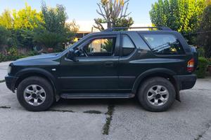 Opel Frontera 3porte