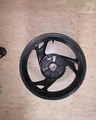 Cerchio o ruota nudo post yamaha tdm 850 94/01