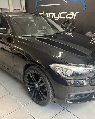 BMW 116 i 3p. Sport PER NEOPATENTATI