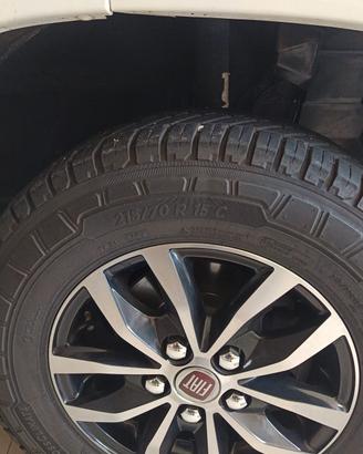 gomme da camper per furgone 