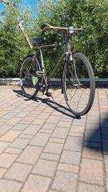 Bicicletta stile vintage anni 60