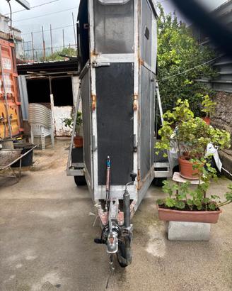 Trailer Trasporto cavalli