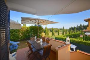 Rif V852 Castiglioncello indipendente con giardino