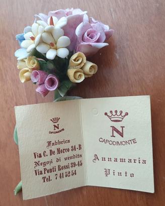 40 bomboniere in porcellana di Capodimonte