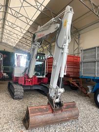 ESCAVATORE TAKEUCHI TB 180