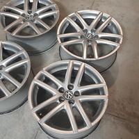 Cerchi in lega da 17 pollici originali Volkswagen 