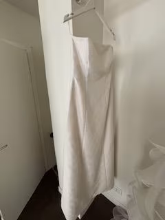 ABITI DA SPOSA NUOVI