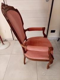 poltrona in legno noce