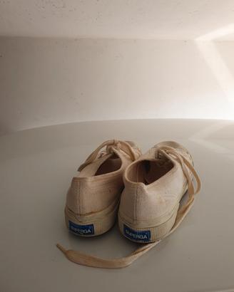 Superga