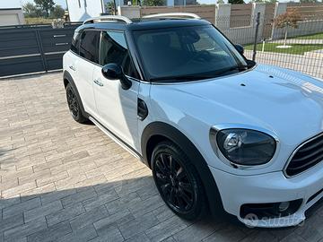 MINI Countryman 2.0 D 150 CV