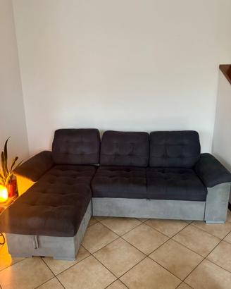 Divano 3 posti con penisola – Ha due anni…