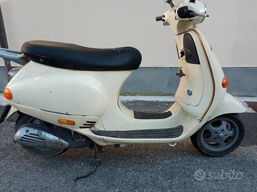 VESPA PIAGGIO ET2