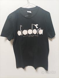 maglietta nera Diadora taglia M