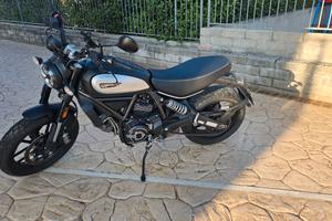 Ducati Scrambler Icon Dark 800 - 2020