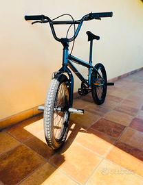 Bicicletta BMX