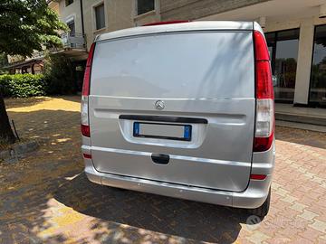 MERCEDES-BENZ Vito Mixto