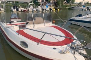 Barca 7 metri Blumax 23 Deck