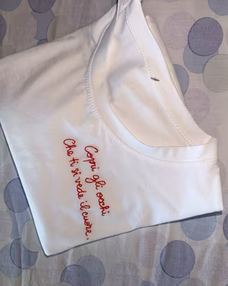 T-shirt copri gli occhi che ti si vede il cuore
