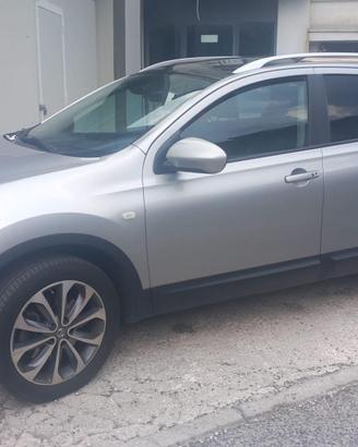NISSAN QASHQAI + 2