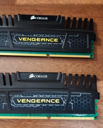 RAM DDR3 Corsair Vengeance 4GB (2x2GB) 1600MHz

