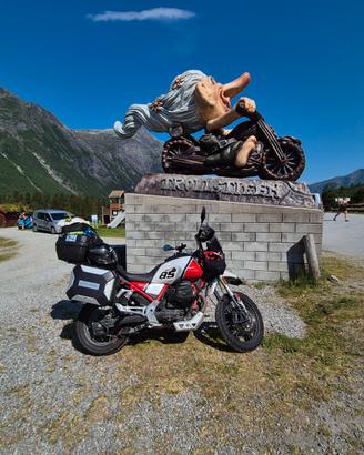 Moto Guzzi V85 TT