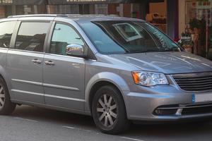 Ricambi usati chrysler grand voyager 2007-2016 #h