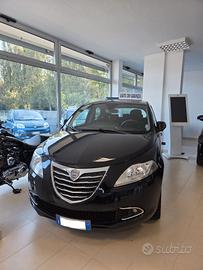 Lancia Ypsilon 1.2 69 CV 5 porte S&S Gold