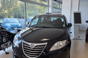 Lancia Ypsilon 1.2 69 CV 5 porte S&S Gold