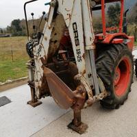 Retroescavatore per trattore