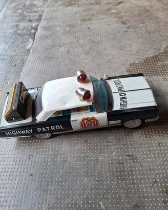 AUTOMOBILINA MODELLINO IN METALLO 