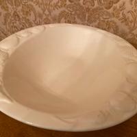 2 Piatti da portata fondi  in ceramica bianca