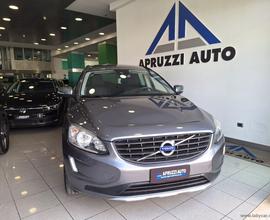 VOLVO XC60 D3 Geartronic Momentum