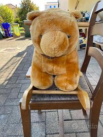 Orso a dondolo