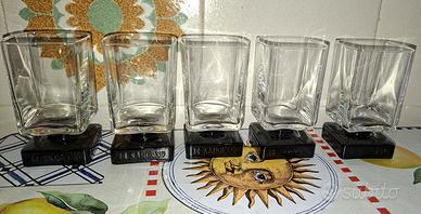 Set 5 bicchieri Disaronno vintage base nera