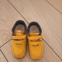 NEW BALANCE gialle tg.27