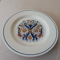 Piatto decorativo in ceramica stile Deruta 