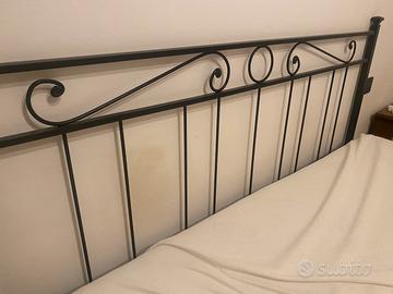 Letto e rete a doghe