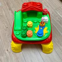 Tavolo Parco Giochi Baby Clemmy di Clementoni.