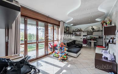 SANTA CATERINA - TRILOCALE IMMERSO NEL VERDE