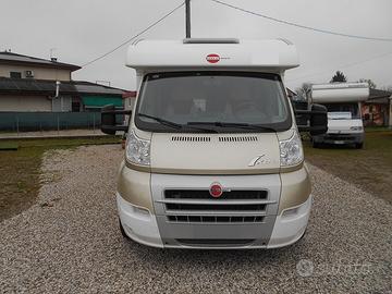 Semintegrale Burstner Ixeo IT664