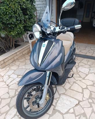 Piaggio Beverly 500 ie Cruiser