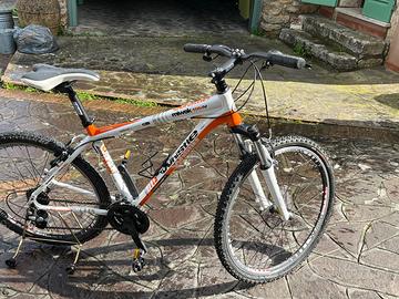 Bicicletta MTB