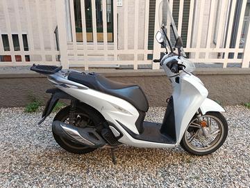 Honda SH125i
